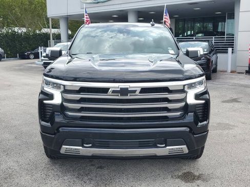 Used 2024 Chevrolet Silverado 1500 High Country RWD image 2