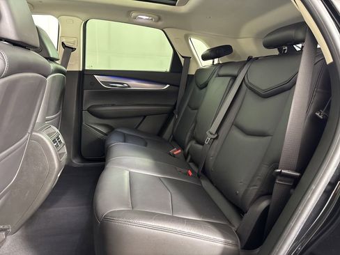 Used 2017 Cadillac XT5 Premium Luxury AWD/4WD image 20