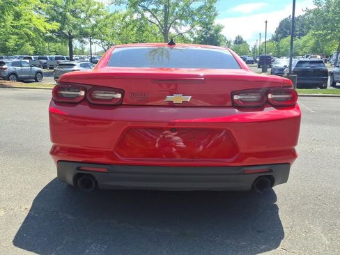 Certified 2023 Chevrolet Camaro LT RWD image 28