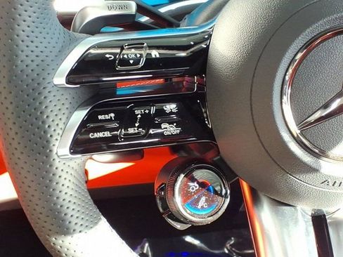 New 2026 Mercedes-Benz SL 55 AMG 4MATIC image 9