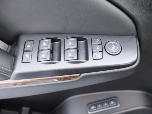 Used 2016 Chevrolet Tahoe LT w/ LT Signature Package RWD image 25