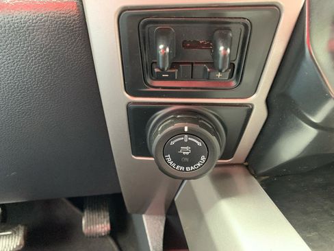 Used 2022 Ford F350 Lariat w/ Lariat Ultimate Package AWD/4WD image 30