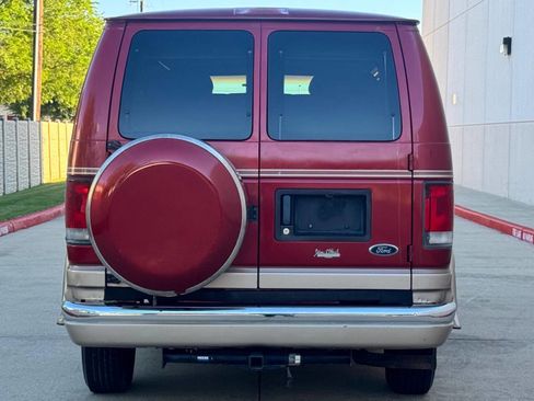 Used 1999 Ford E-250 and Econoline 250 image 4