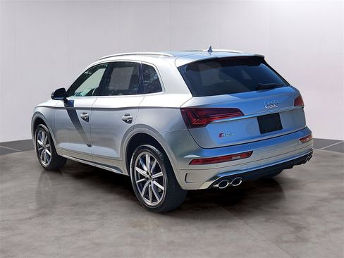 Used 2023 Audi SQ5 Premium Plus w/ Premium Plus Package image 6