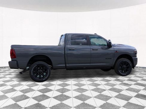 New 2026 RAM 3500 Laramie AWD/4WD image 11