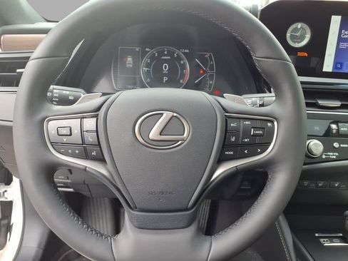 Certified 2023 Lexus ES 350 w/ Premium Package image 20