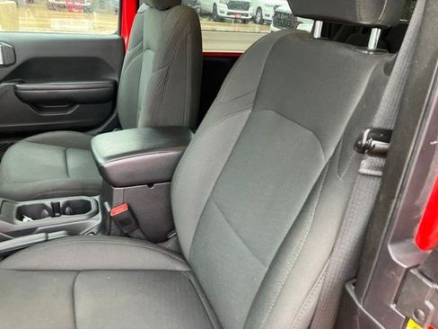 Certified 2018 Jeep Wrangler Sport AWD/4WD image 13