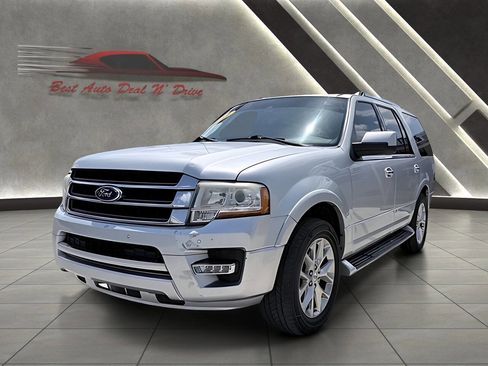 Used 2017 Ford Expedition Limited RWD image 4