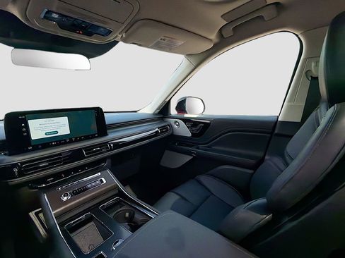 New 2026 Lincoln Aviator Reserve AWD/4WD image 26