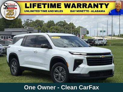 Used 2024 Chevrolet Traverse LS