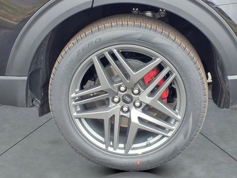 New 2026 Ford Explorer ST image 4