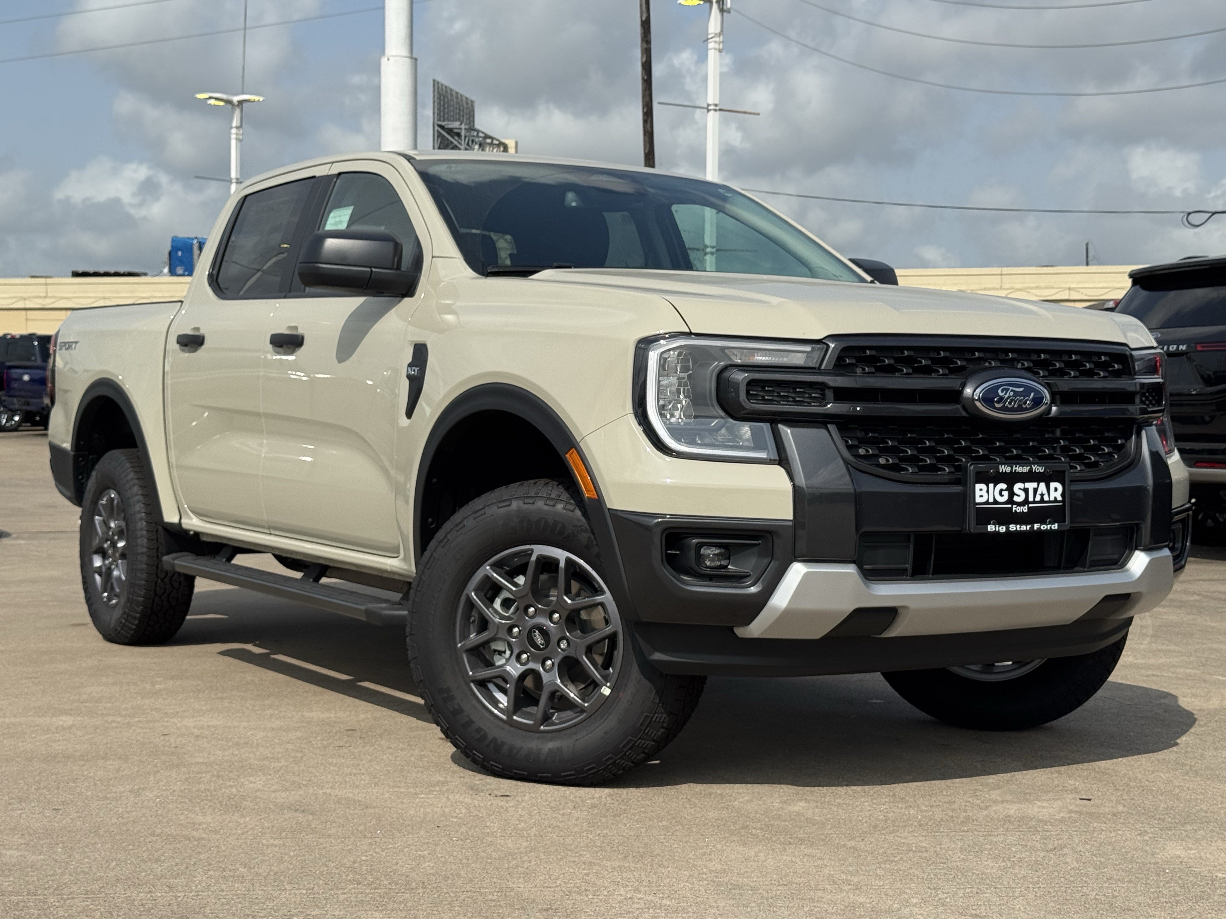 New 2026 Ford Ranger XLT w/ Equipment Group 301A High RWD image 2