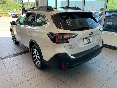 Certified 2021 Subaru Outback Premium AWD/4WD image 9