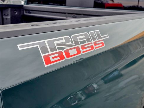 Used 2026 Chevrolet Silverado 1500 LT Trail Boss w/ Convenience Package II image 25