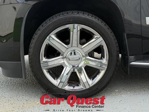 Used 2017 Cadillac Escalade Luxury RWD image 27