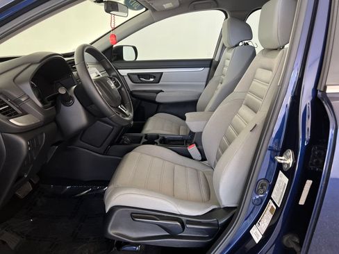 Used 2019 Honda CR-V LX image 11