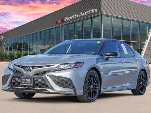 Used 2024 Toyota Camry XSE image 6