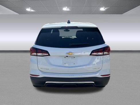 Used 2024 Chevrolet Equinox LT AWD/4WD image 4