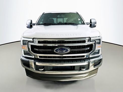 Used 2022 Ford F250 Lariat w/ Lariat Ultimate Package image 2