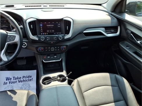 Used 2021 GMC Terrain SLT w/ Infotainment Package II AWD/4WD image 14