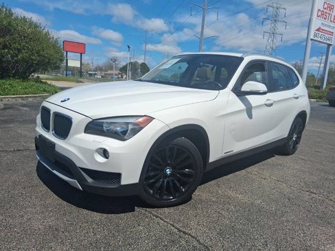 Used 2013 BMW X1 xDrive28i AWD/4WD image 1