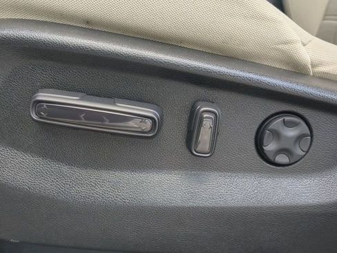 Used 2022 Honda CR-V EX image 23