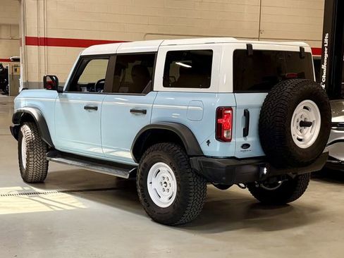 Used 2025 Ford Bronco Heritage Edition AWD/4WD image 2