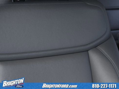 New 2026 Ford Expedition Active AWD/4WD image 15