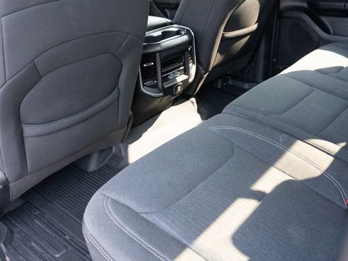 Used 2022 RAM 1500 Big Horn AWD/4WD image 23