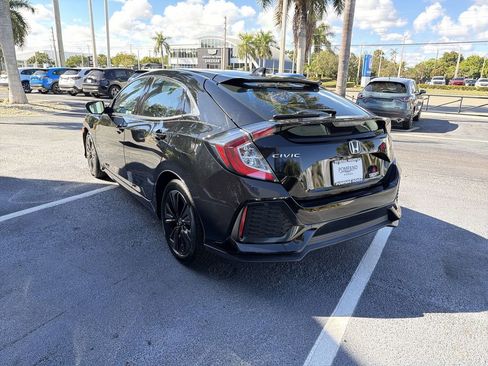 Certified 2019 Honda Civic EX image 6