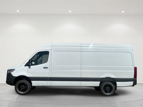 New 2026 Mercedes-Benz Sprinter 2500 image 3