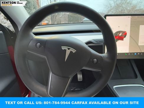 Used 2022 Tesla Model Y Performance image 17