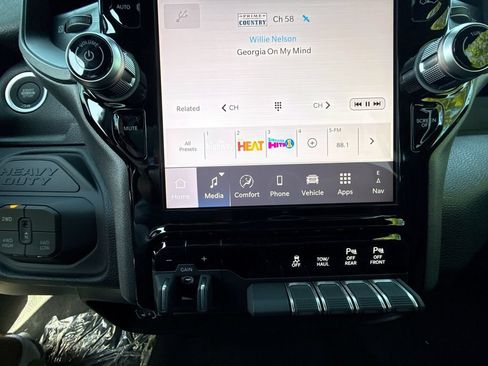 New 2026 RAM 2500 Tradesman AWD/4WD image 25