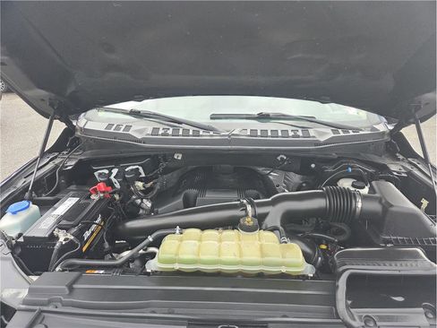 Used 2020 Ford F150 Lariat w/ Equipment Group 501A Mid image 38