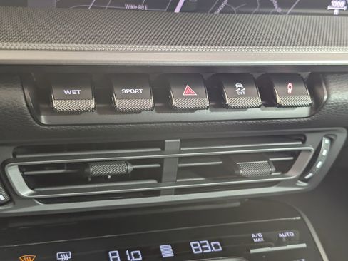 Certified 2024 Porsche 911 Carrera image 21