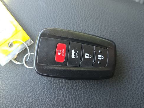 Used 2023 Toyota Camry SE w/ Convenience Package image 36