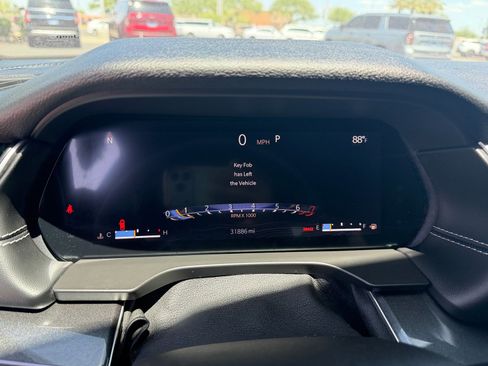 Used 2022 Jeep Grand Cherokee Altitude RWD image 20