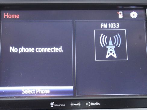 Used 2019 Toyota Highlander Plus AWD/4WD image 19