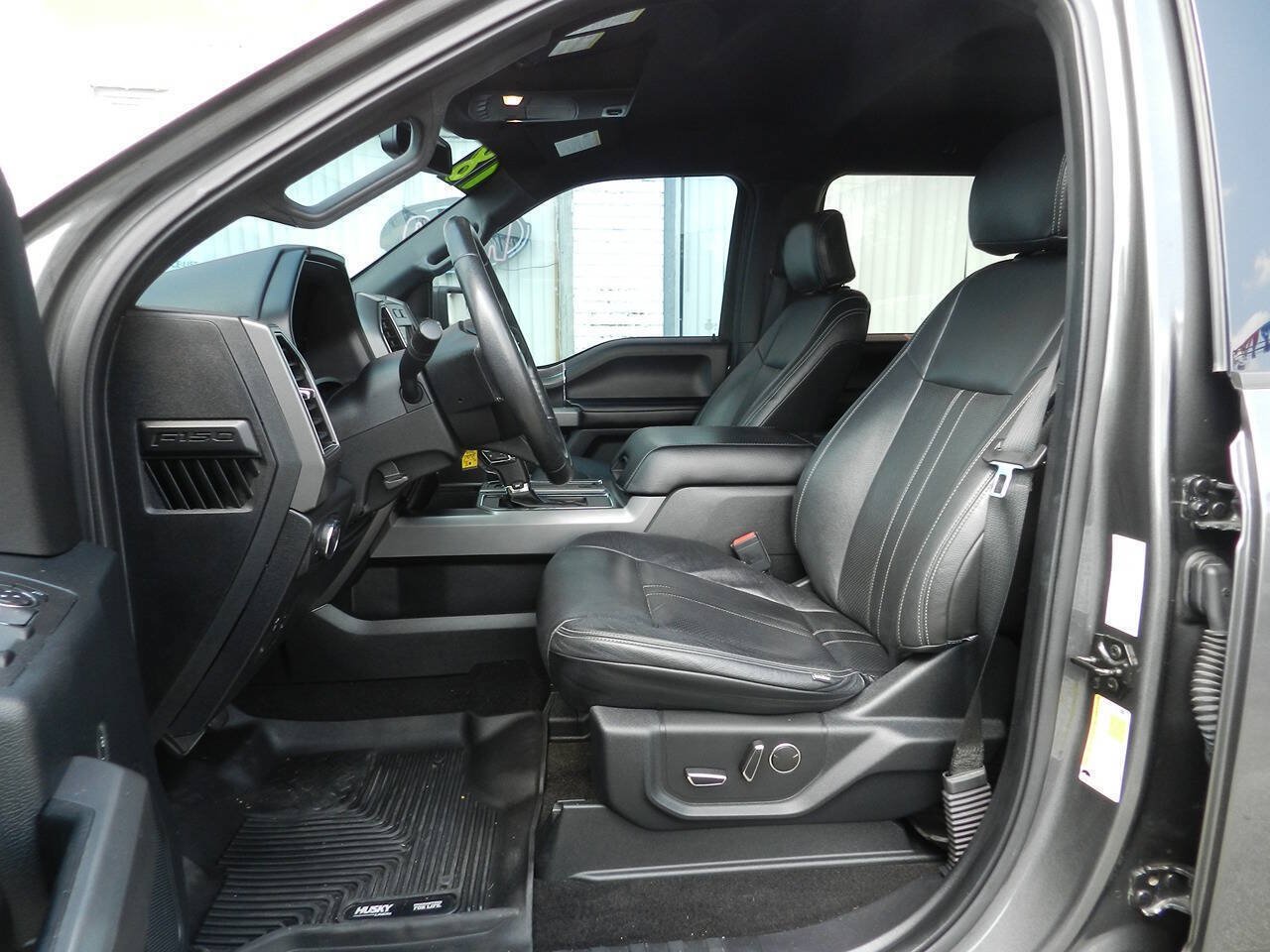 Used 2018 Ford F150 XLT w/ Equipment Group 302A Luxury AWD/4WD image 2
