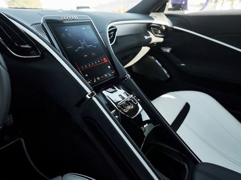 Used 2024 Ferrari Roma image 52