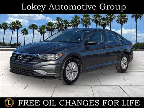 Used 2019 Volkswagen Jetta S w/ Driver Assistance Package image 1