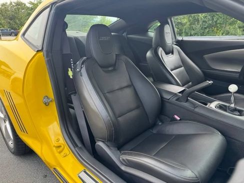 Used 2010 Chevrolet Camaro SS w/ RS Package RWD image 23