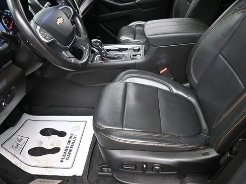 Used 2021 Chevrolet Traverse LT w/ LT Premium Package AWD/4WD image 15