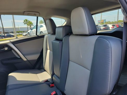 Used 2015 Toyota RAV4 Limited w/ Technology Package FWD image 11