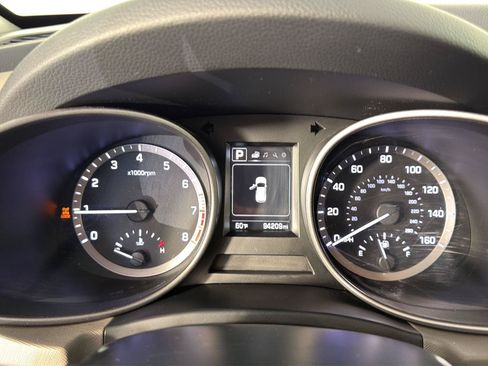 Used 2018 Hyundai Santa Fe Sport AWD/4WD image 33
