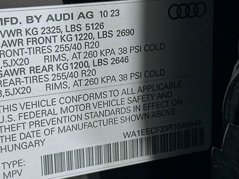 Used 2024 Audi Q3 2.0T Premium Plus image 24