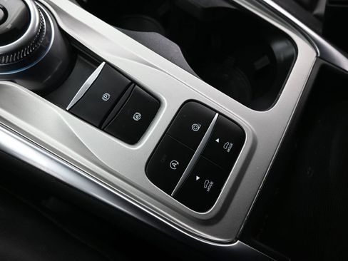 Certified 2023 Ford Explorer XLT w/ Equipment Group 202A image 18