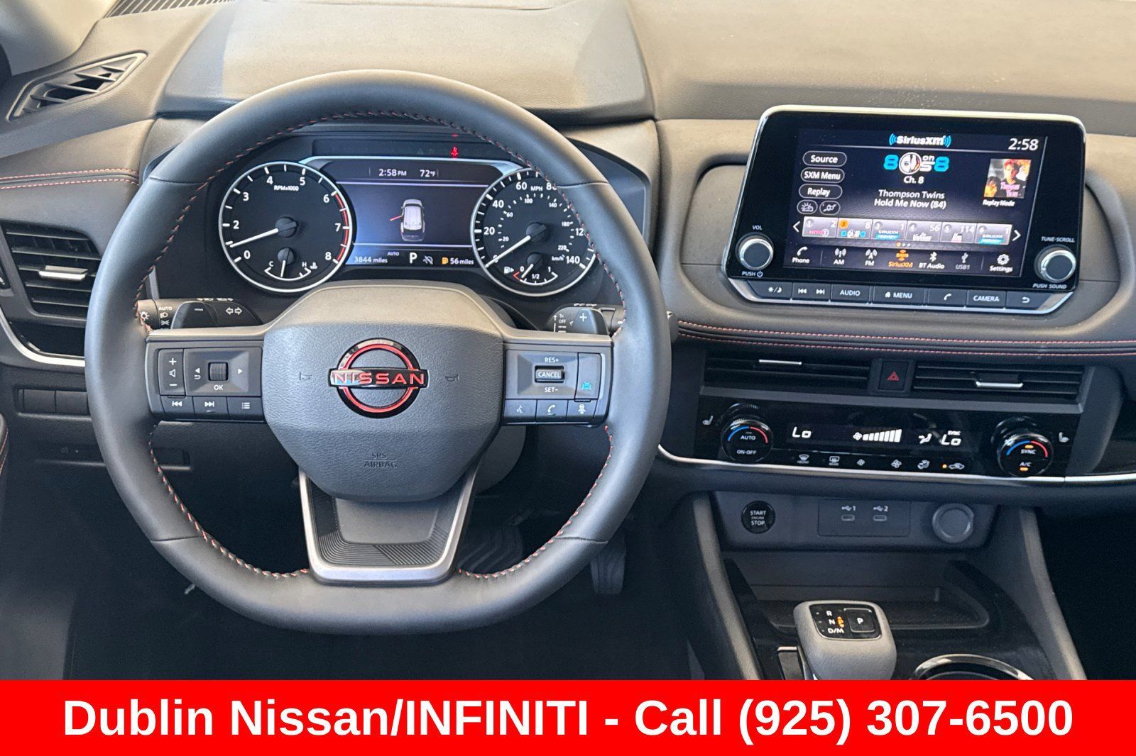 Used 2025 Nissan Rogue SV AWD/4WD image 17