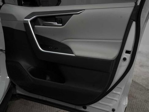 Used 2021 Toyota RAV4 XLE Premium AWD/4WD image 11