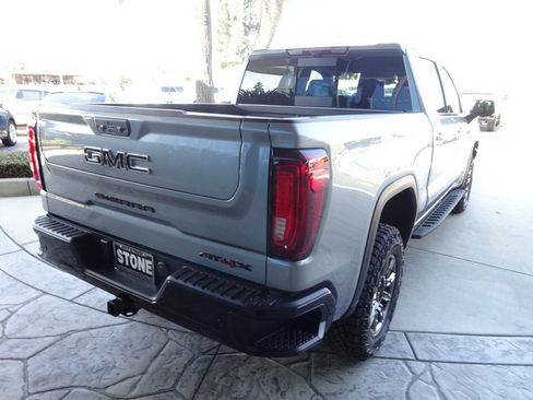 New 2026 GMC Sierra 1500 AT4X w/ LPO, Black Badging Package AWD/4WD image 10